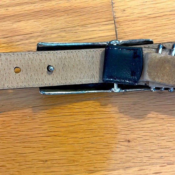 VTG Patricia Green Details Leather Belt Black Etched Buckle Medium Made IN USA - Picture 5 of 9